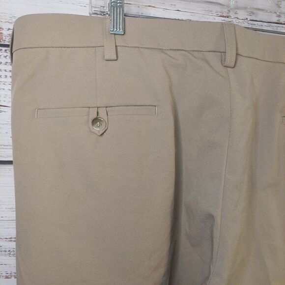 Mens Dockers Pro Style Khaki Flat Front D2 Straight Pants Size 42x30 NWT - Picture 6 of 12